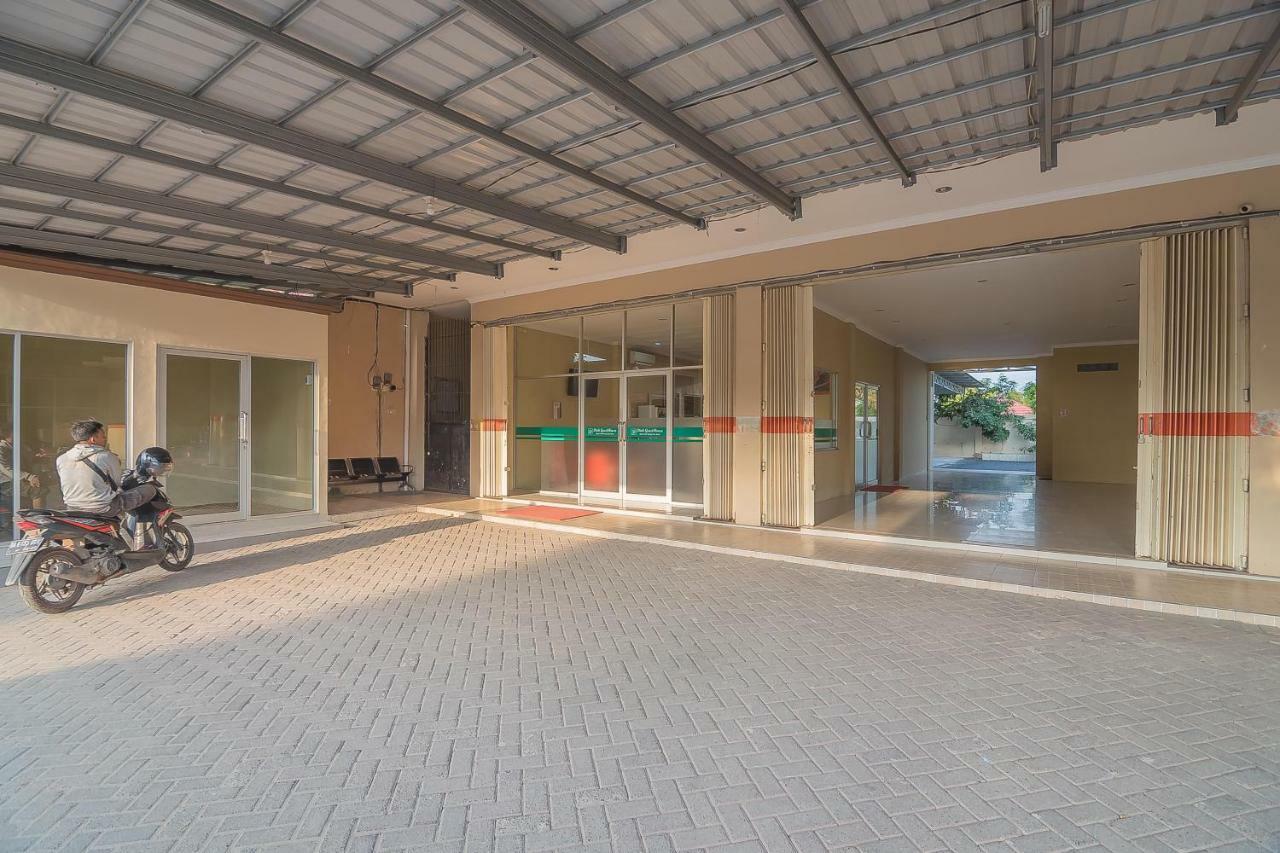 Reddoorz Plus Near Syamsudin Noor Airport 3 Banjarbaru Kültér fotó